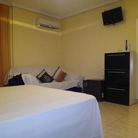 Hostal Imperial Crevillent Eksteriør billede